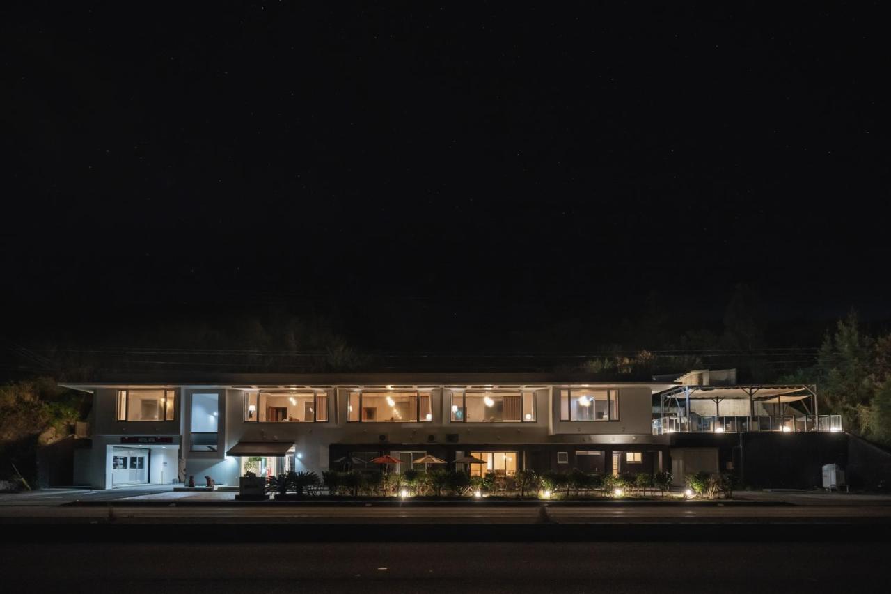 Hotel Mtb Мотобу Экстерьер фото